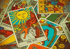 Tarot y Oráculos